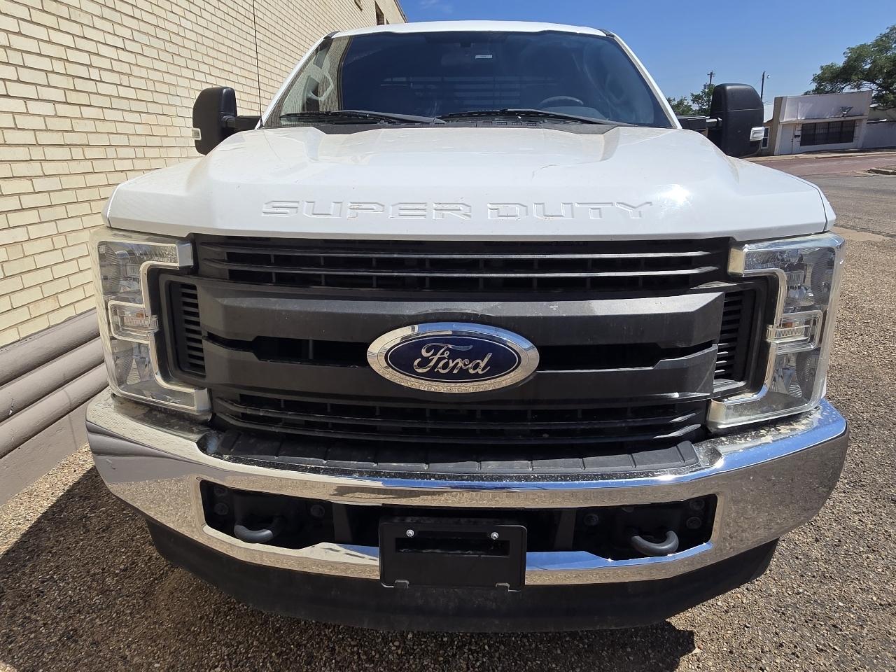 Ford Super Duty F-250 SRW XL 4WD SuperCab 6.75' Box 2019