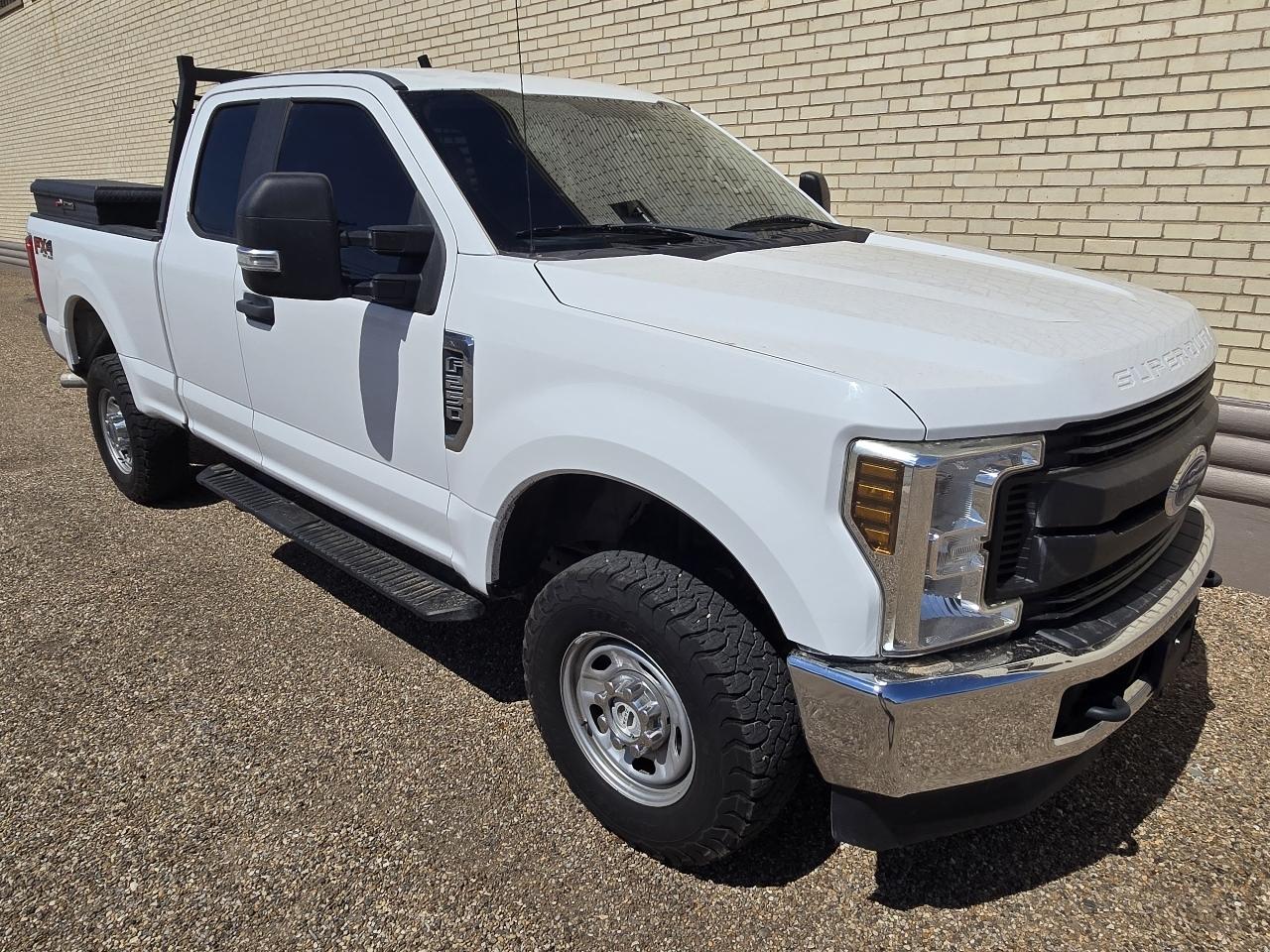 Ford Super Duty F-250 SRW XL 4WD SuperCab 6.75' Box 2019