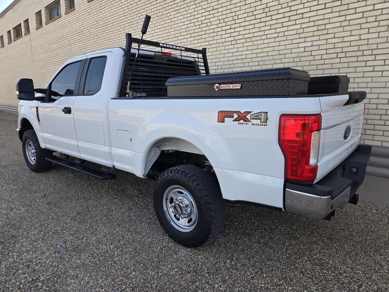Ford Super Duty F-250 SRW XL 4WD SuperCab 6.75' Box 2019