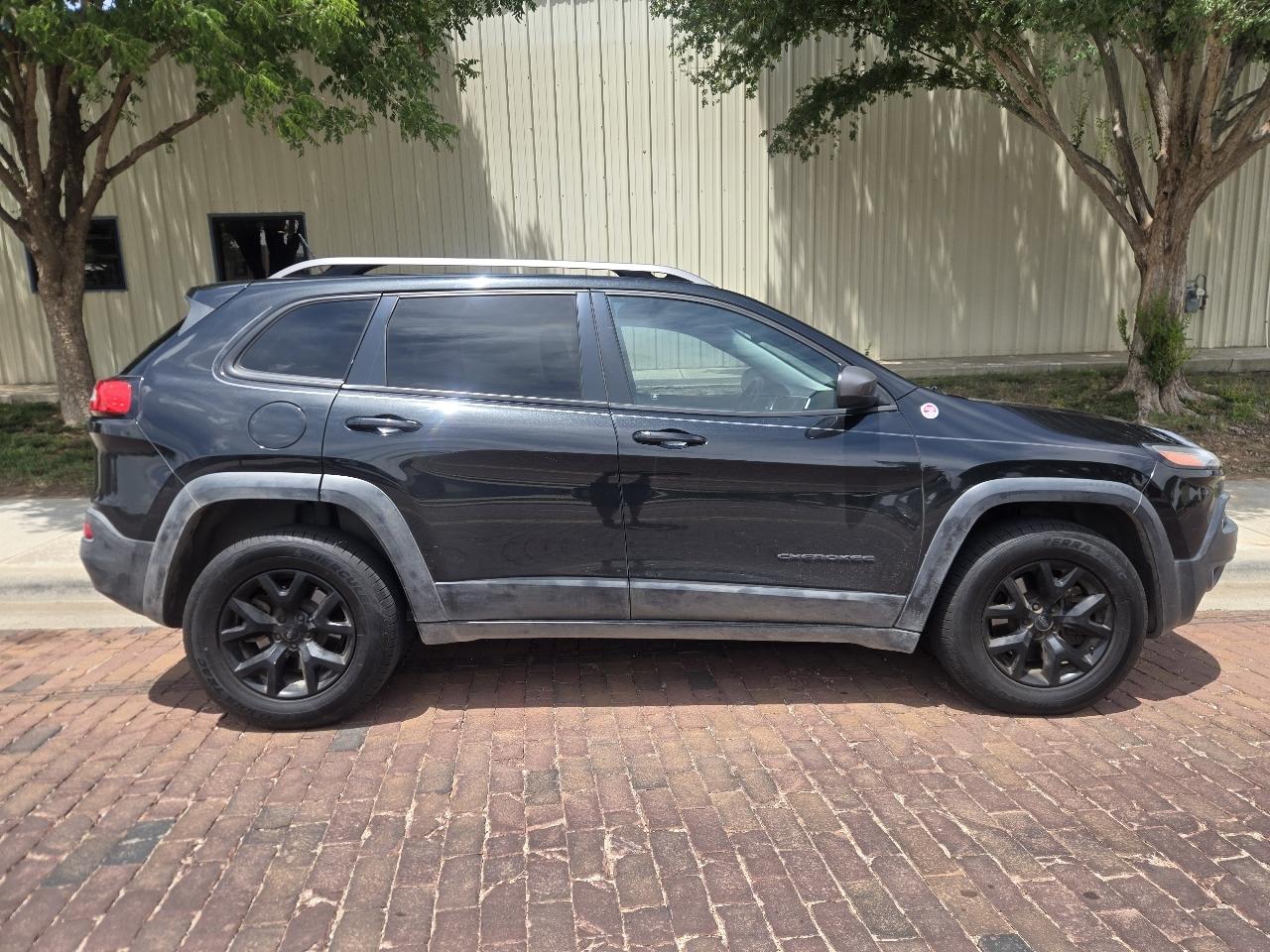 Jeep Cherokee 4WD 4dr Trailhawk 2015