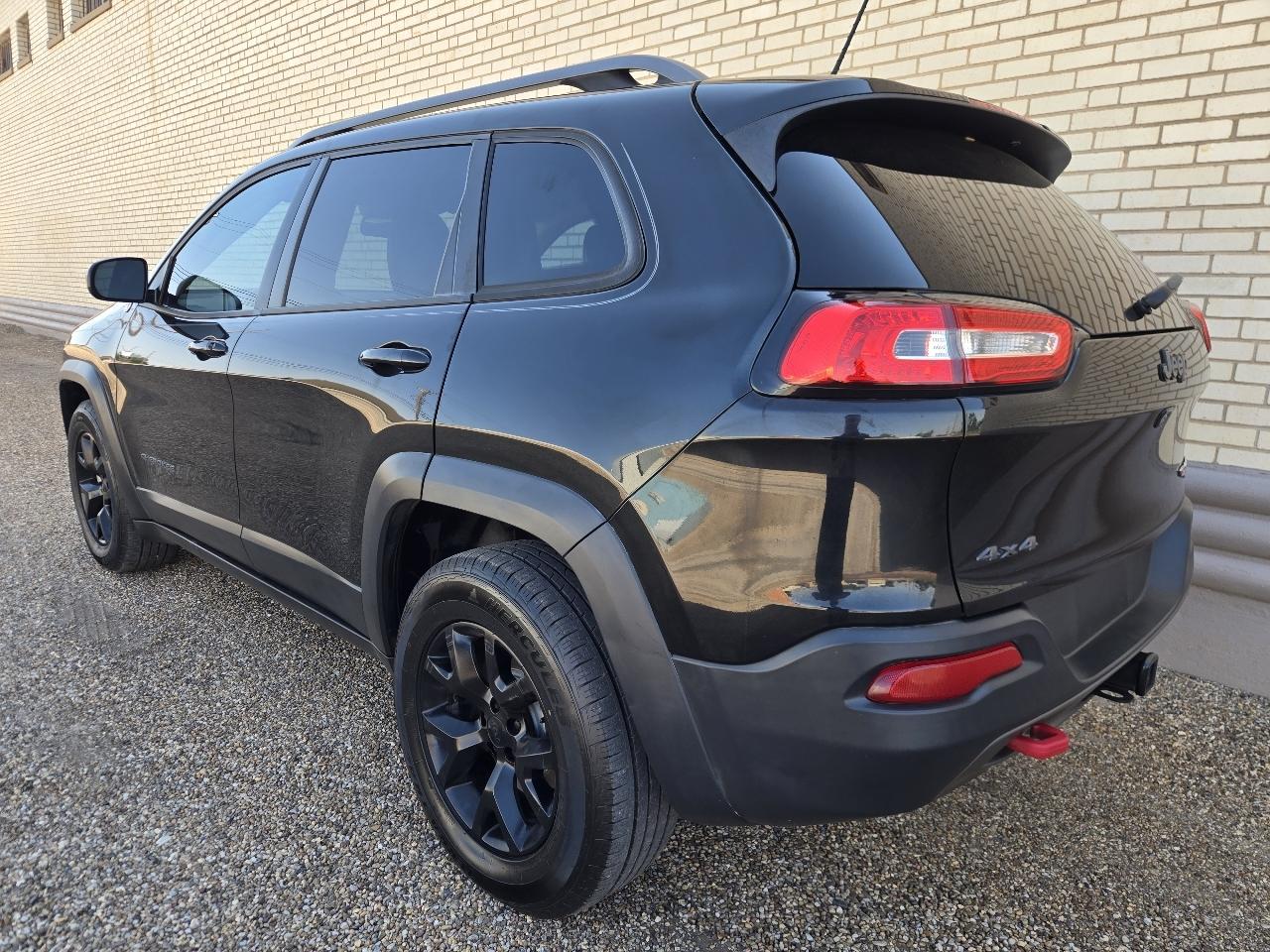 Jeep Cherokee 4WD 4dr Trailhawk 2015