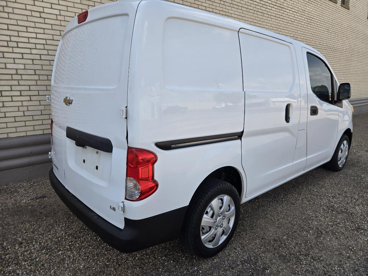 Chevrolet City Express Cargo Van FWD 115" LS 2015