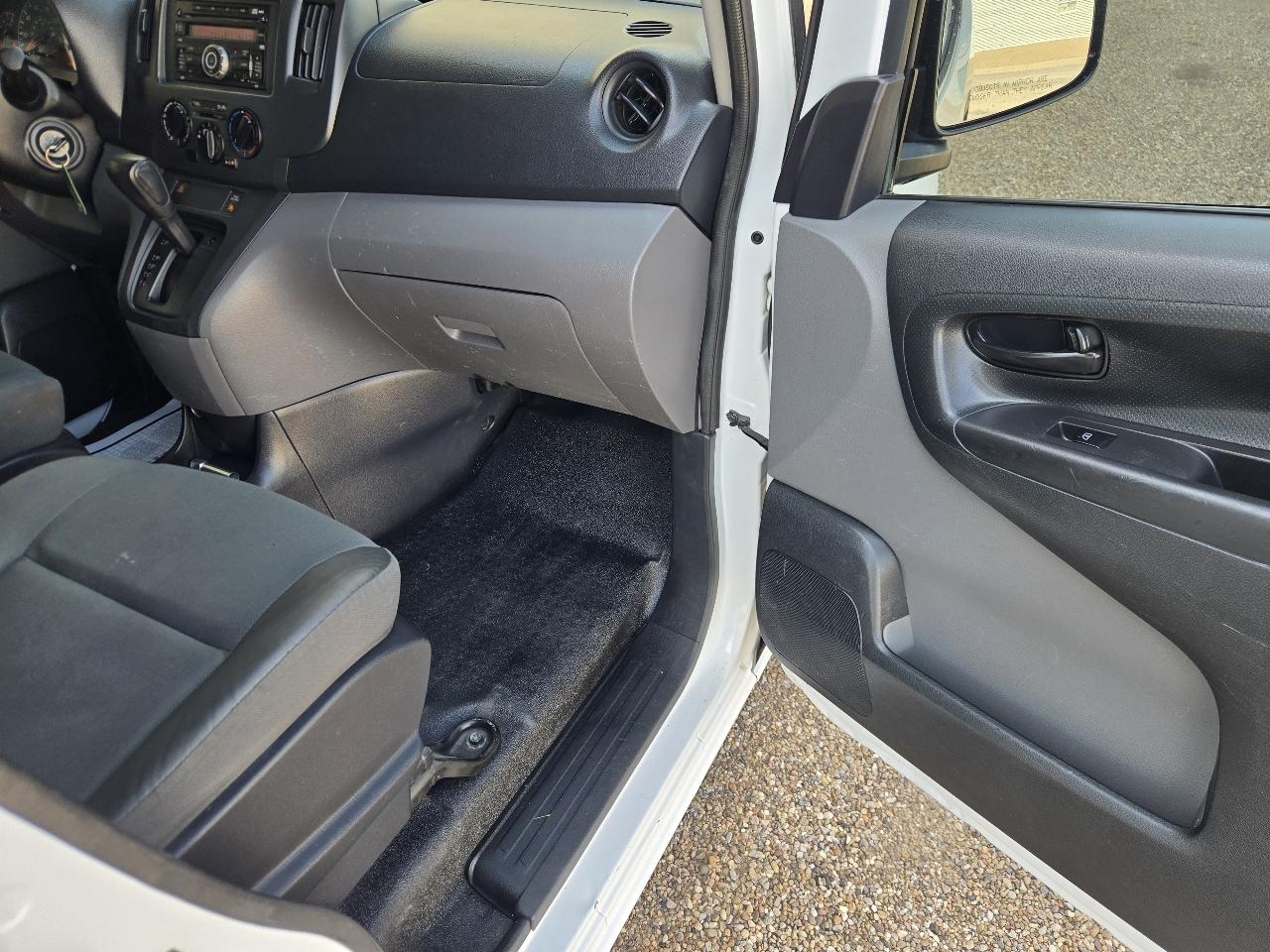 Chevrolet City Express Cargo Van FWD 115" LS 2015