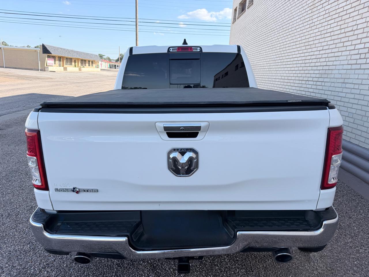 RAM 1500 Lone Star 4x2 Crew Cab 5'7" Box 2020