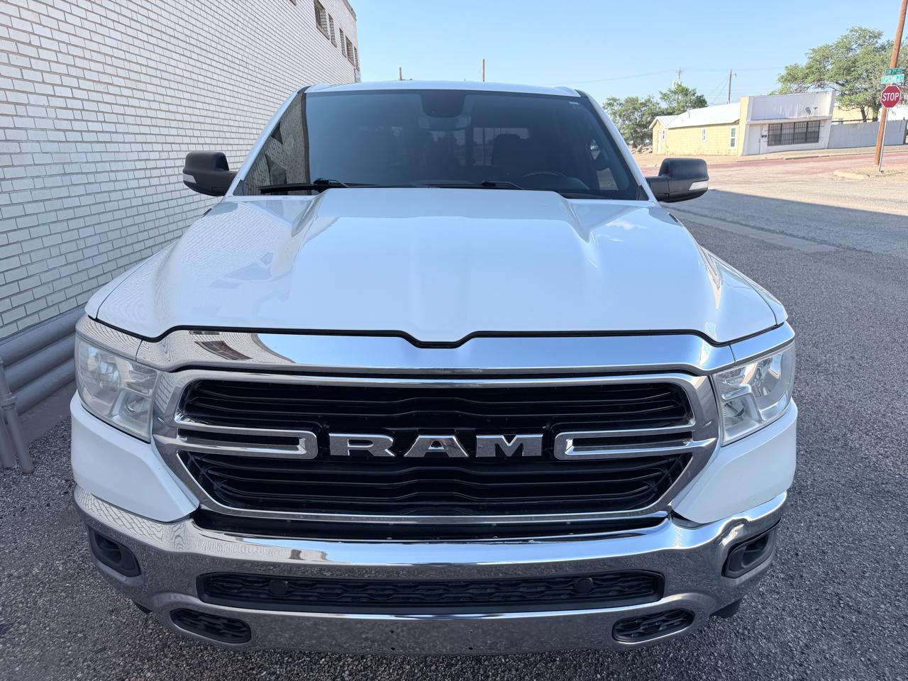 RAM 1500 Lone Star 4x2 Crew Cab 5'7" Box 2020