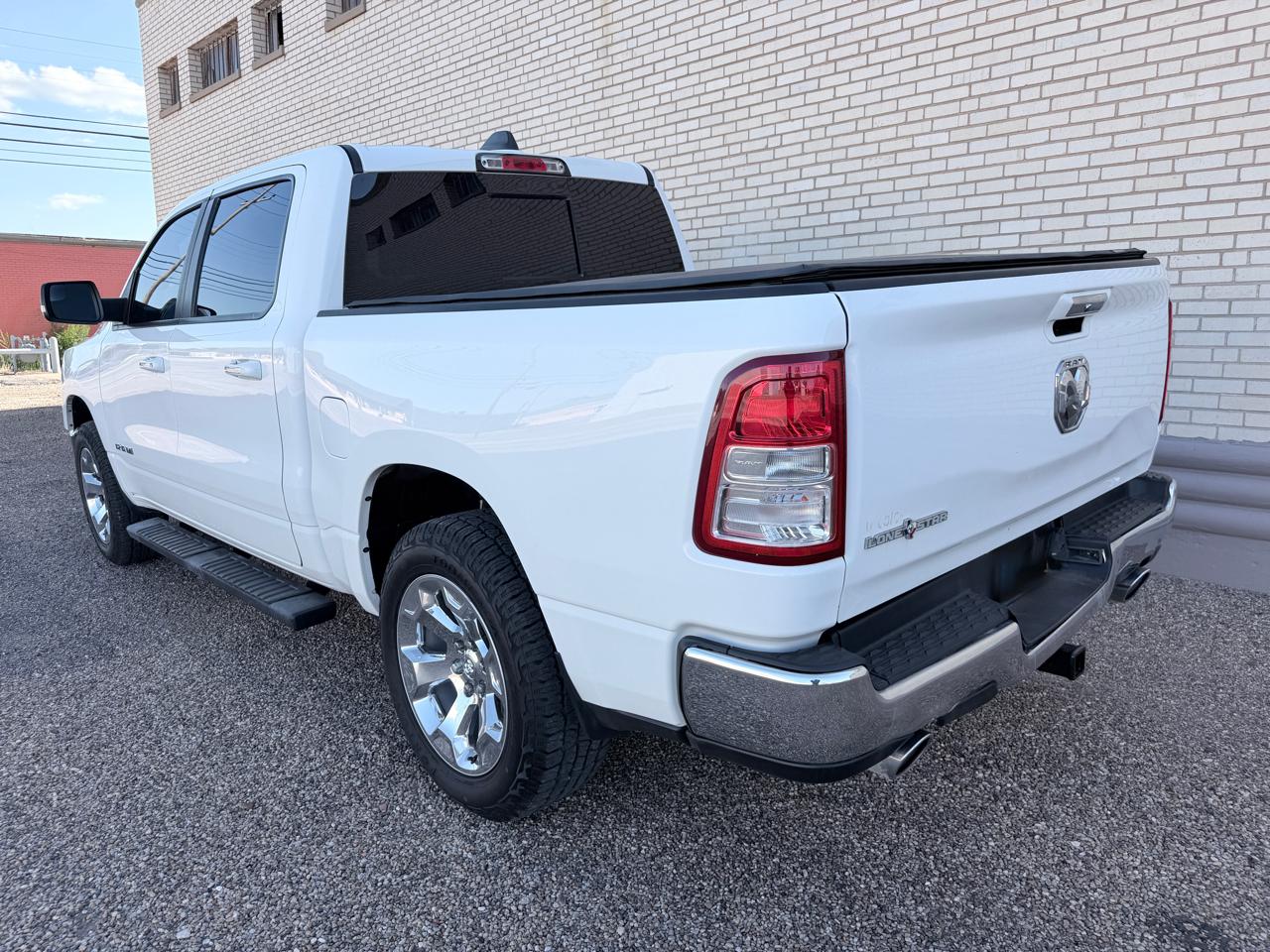 RAM 1500 Lone Star 4x2 Crew Cab 5'7" Box 2020