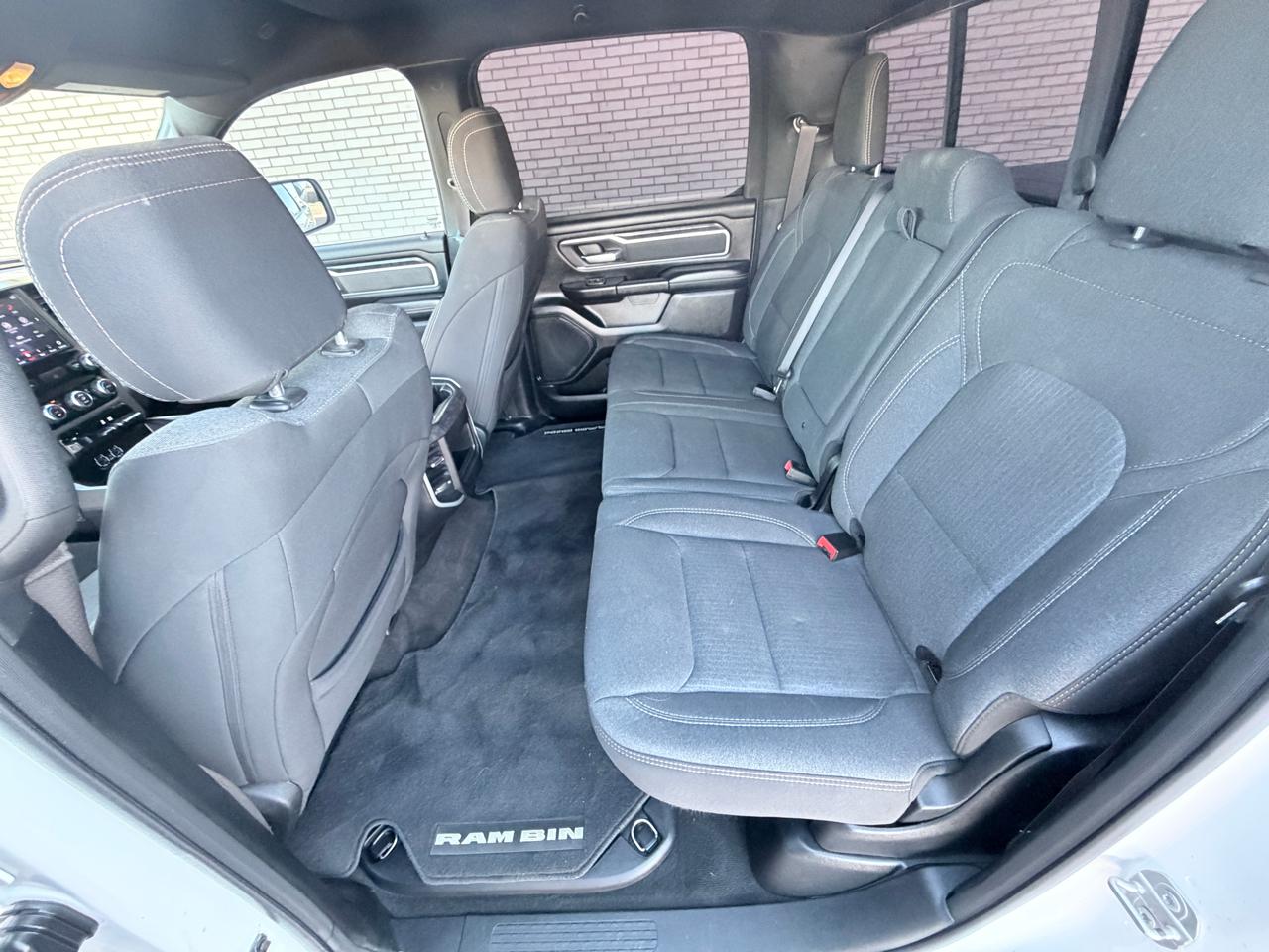 RAM 1500 Lone Star 4x2 Crew Cab 5'7" Box 2020