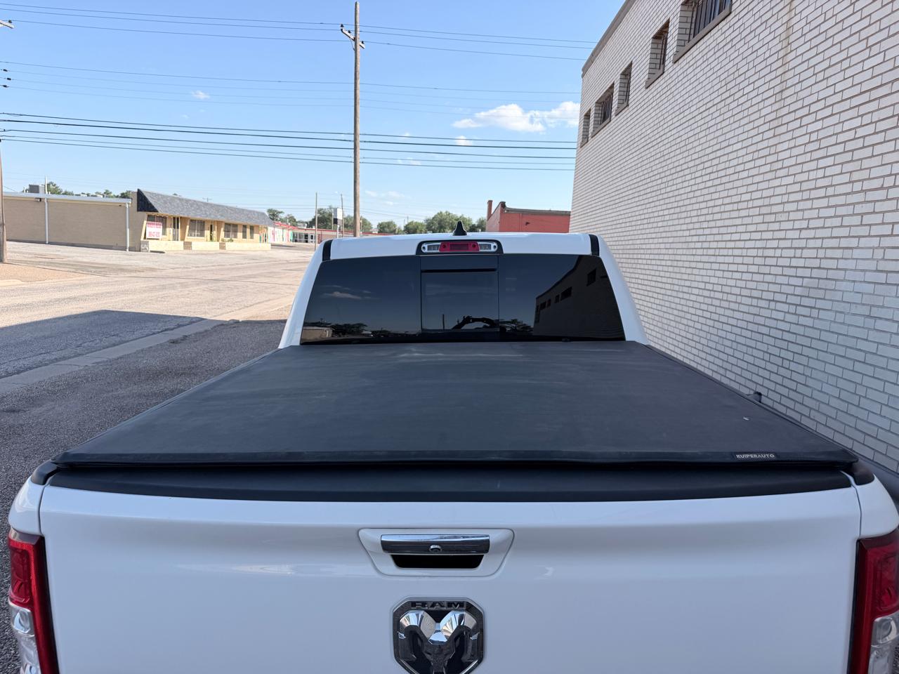 RAM 1500 Lone Star 4x2 Crew Cab 5'7" Box 2020
