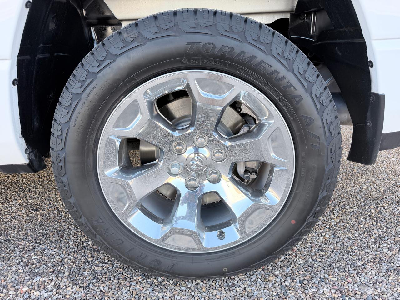 RAM 1500 Lone Star 4x2 Crew Cab 5'7" Box 2020