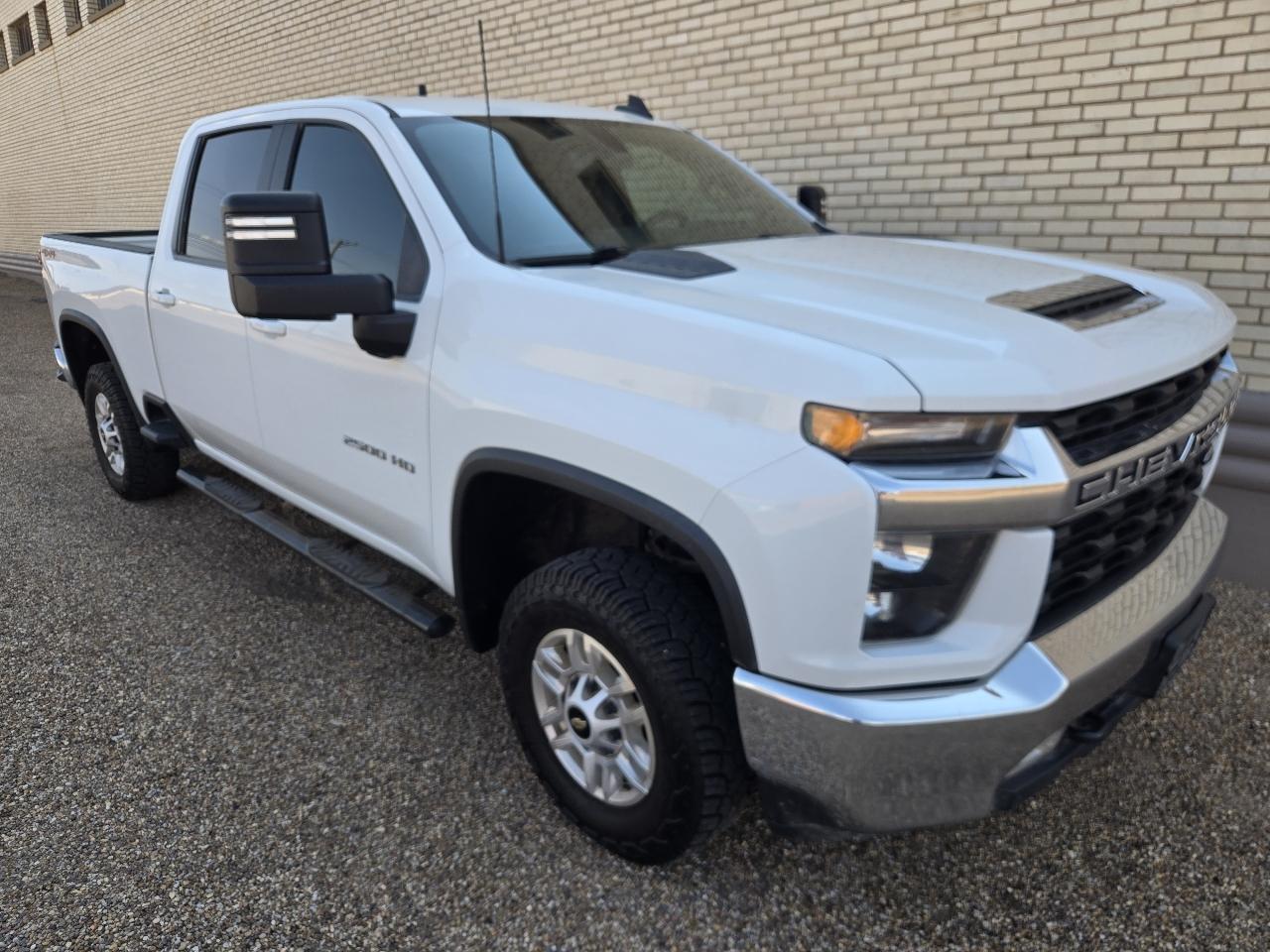 Chevrolet Silverado 2500HD LT Crew Cab 4WD 2023