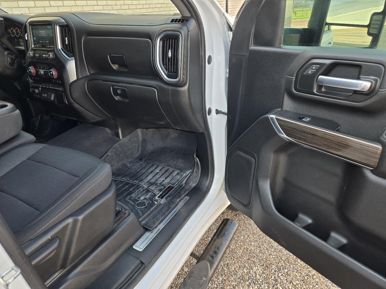 Chevrolet Silverado 2500HD LT Crew Cab 4WD 2023
