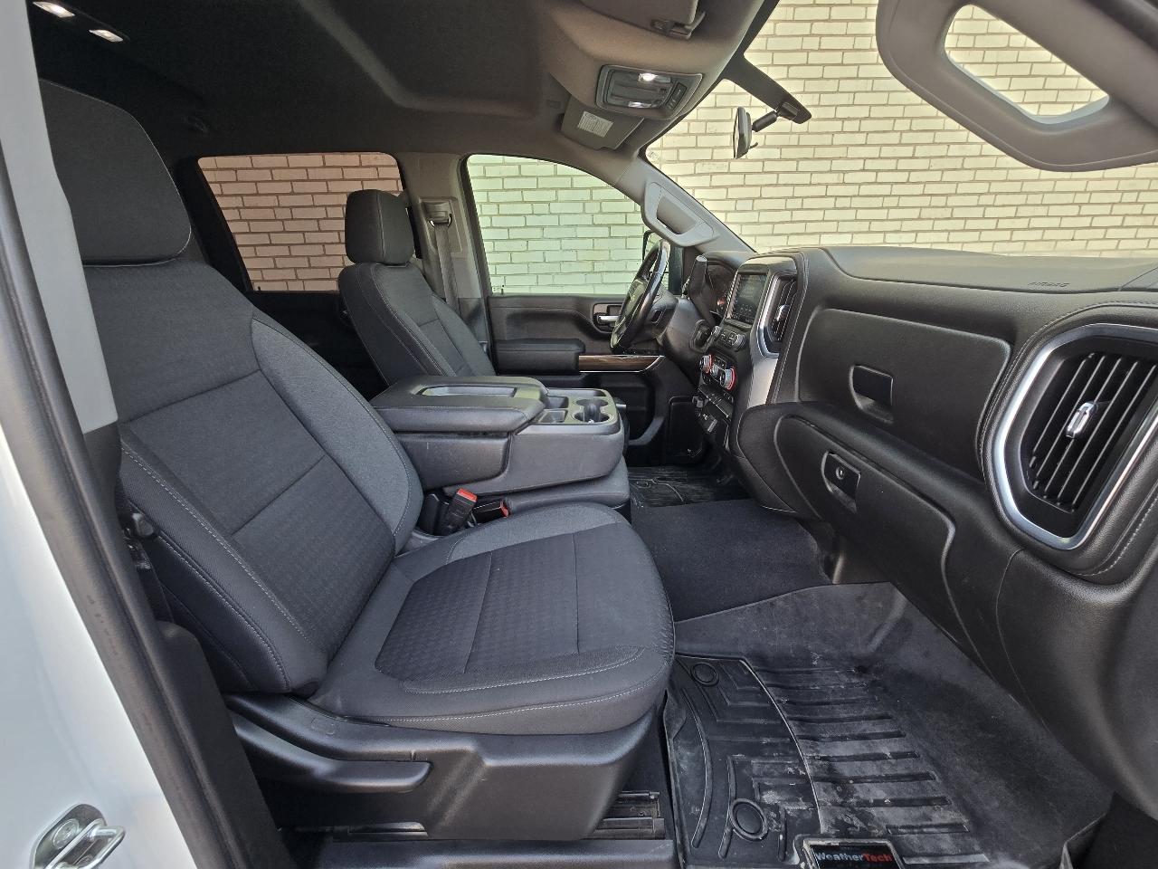 Chevrolet Silverado 2500HD LT Crew Cab 4WD 2023