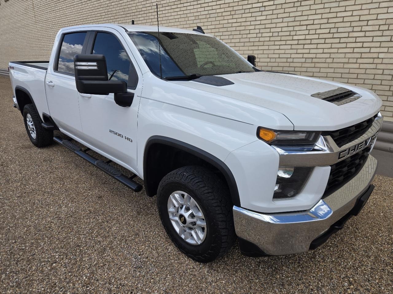 Chevrolet Silverado 2500HD LT Crew Cab 4WD 2023