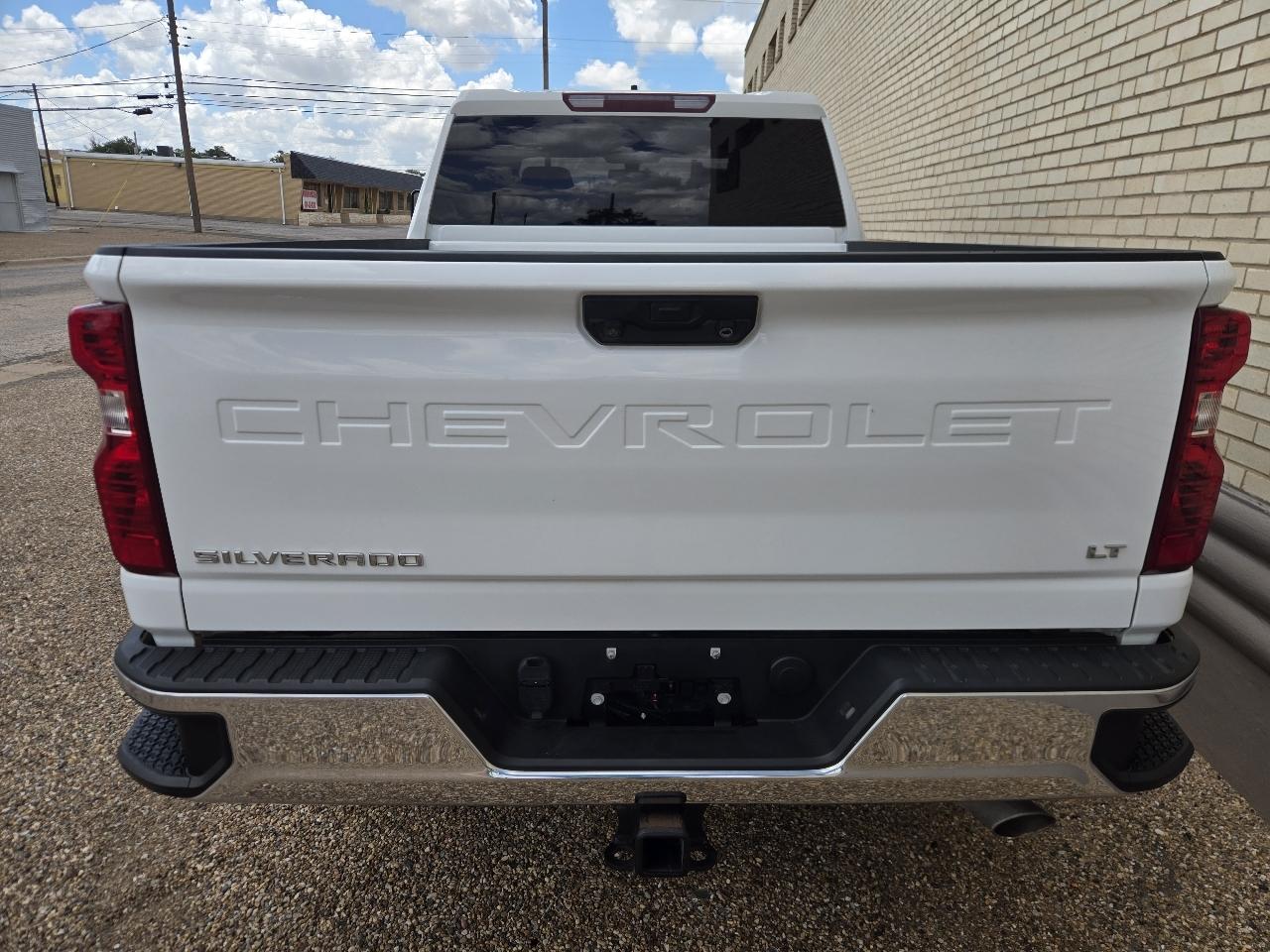 Chevrolet Silverado 2500HD LT Crew Cab 4WD 2023