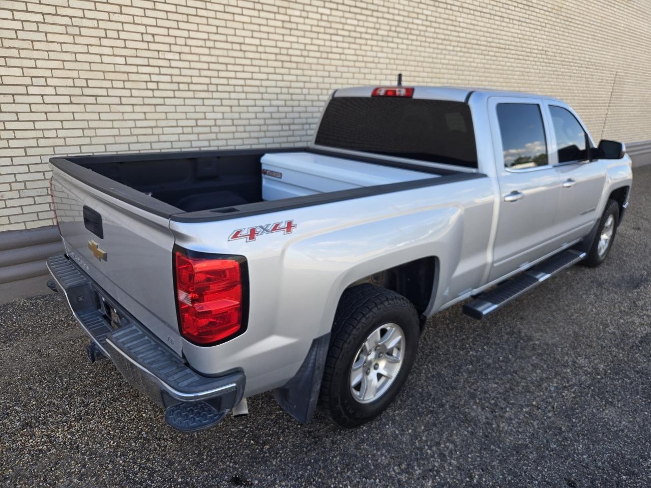 Chevrolet Silverado 1500 LT Crew Cab 4WD 2015