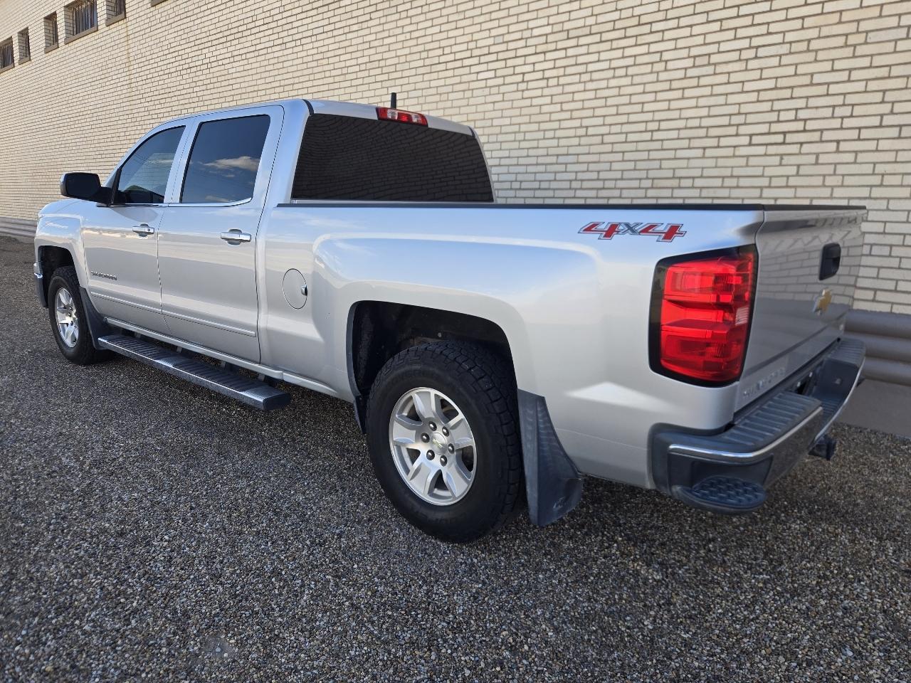 Chevrolet Silverado 1500 LT Crew Cab 4WD 2015