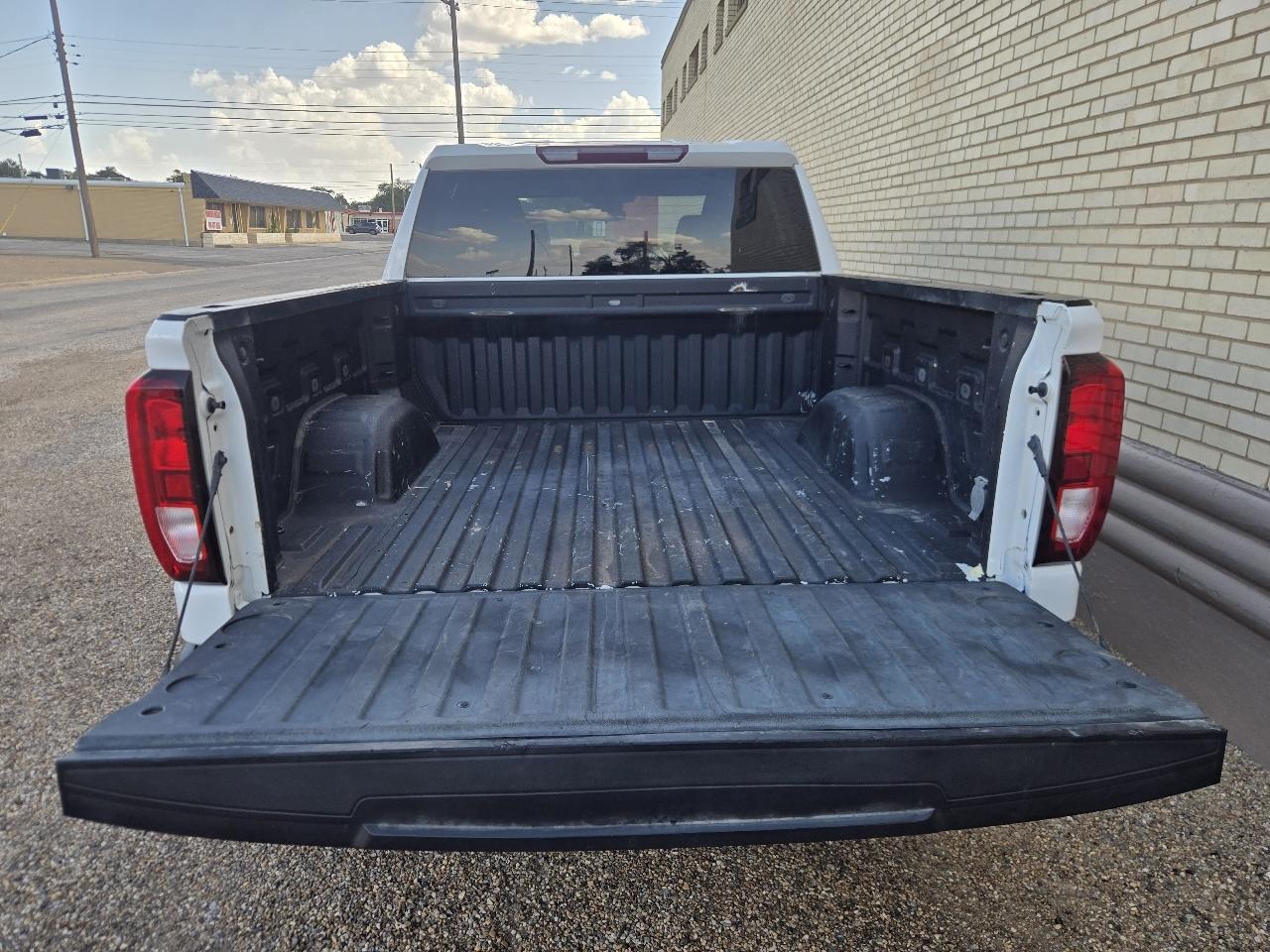 2023 GMC Sierra 1500 Pro - Photo 9
