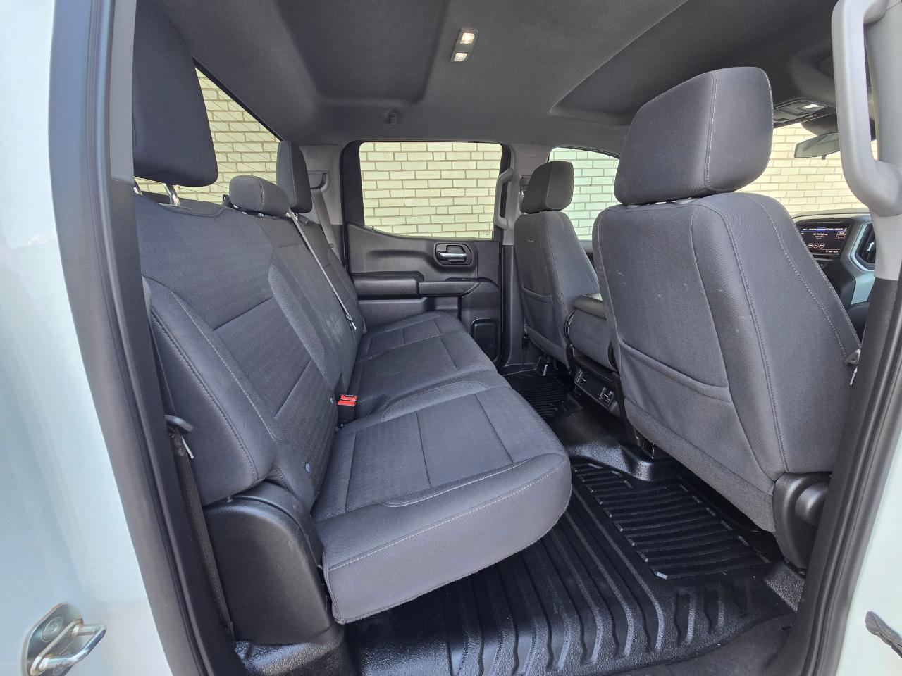 GMC Sierra 1500 Pro Crew Cab Short Box 4WD 2023