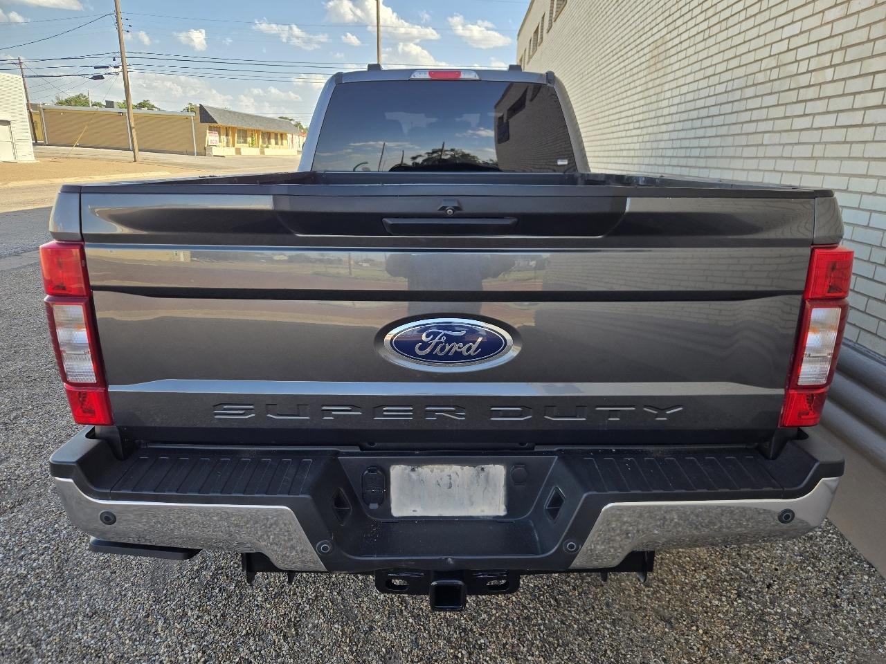 Ford Super Duty F-250 SRW XLT 4WD Crew Cab 8' Box 2022