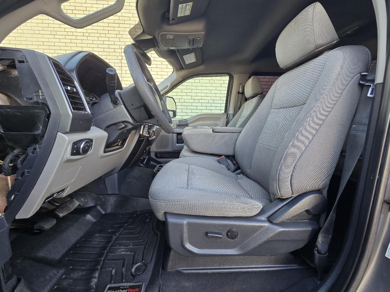 Ford Super Duty F-250 SRW XLT 4WD Crew Cab 8' Box 2022