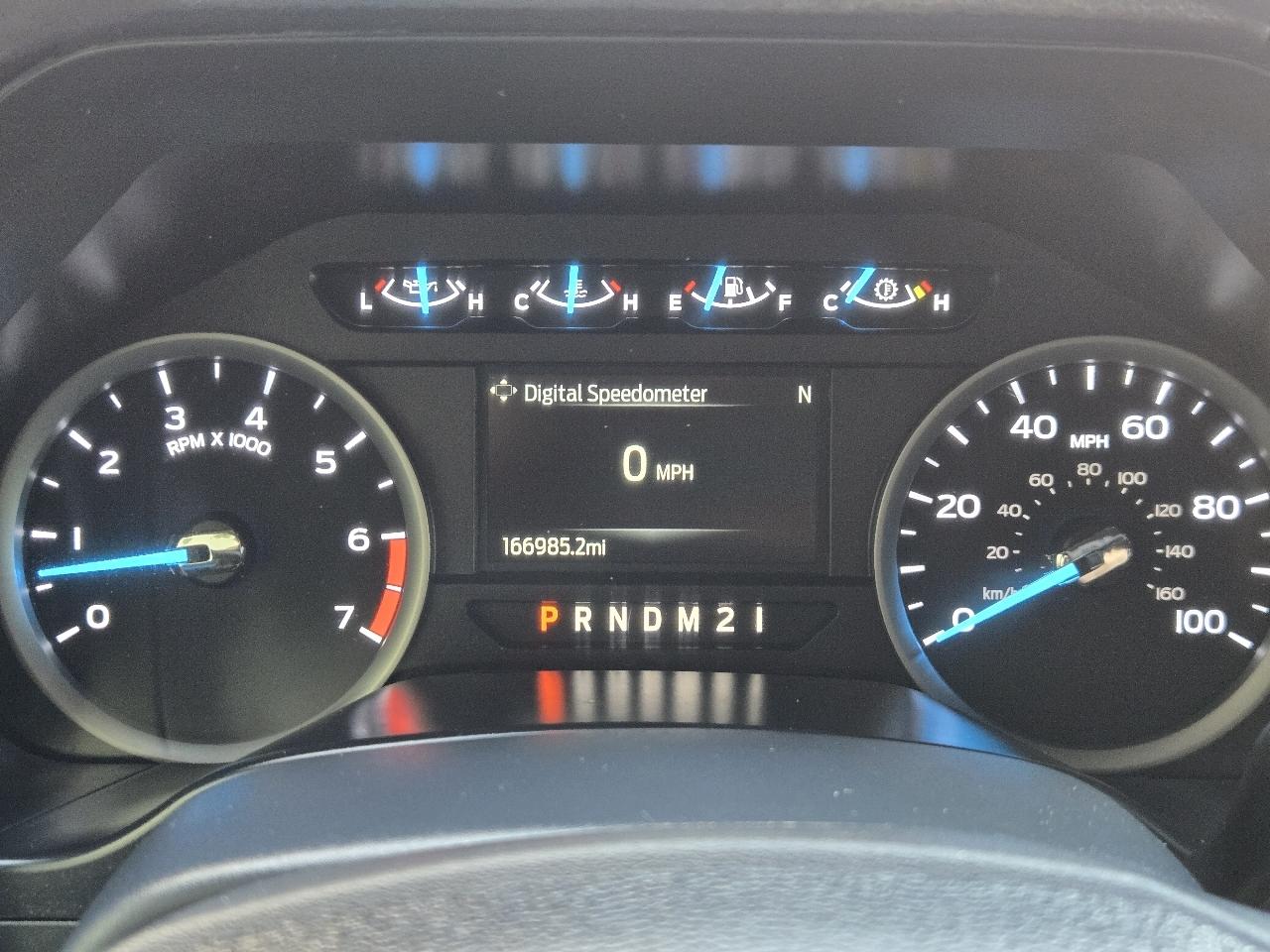 Ford Super Duty F-250 SRW XLT 4WD Crew Cab 8' Box 2022