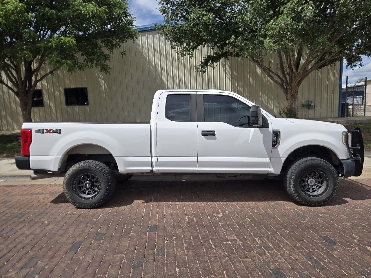 Ford Super Duty F-250 SRW XL 4WD SuperCab 6.75' Box 2018
