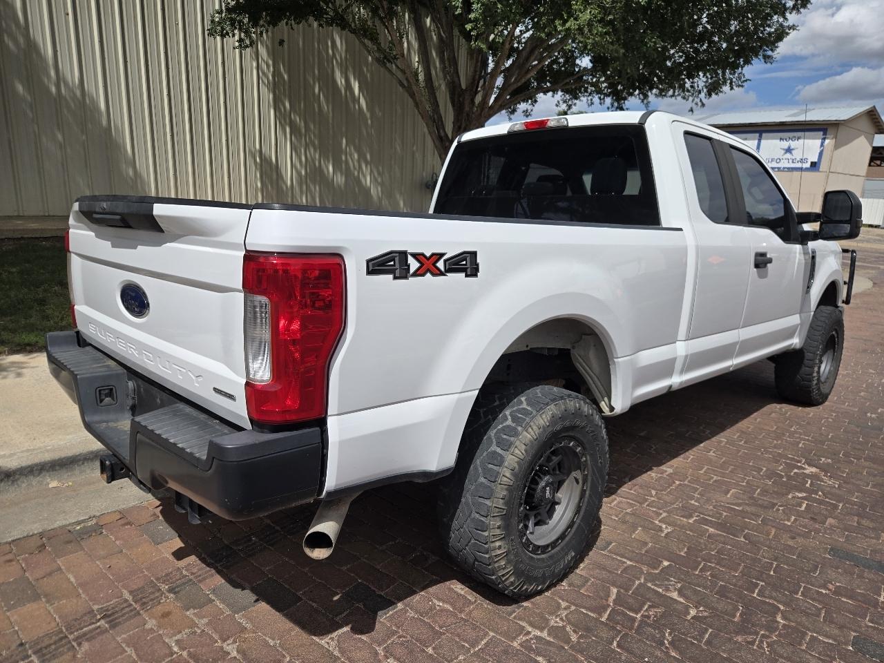 Ford Super Duty F-250 SRW XL 4WD SuperCab 6.75' Box 2018