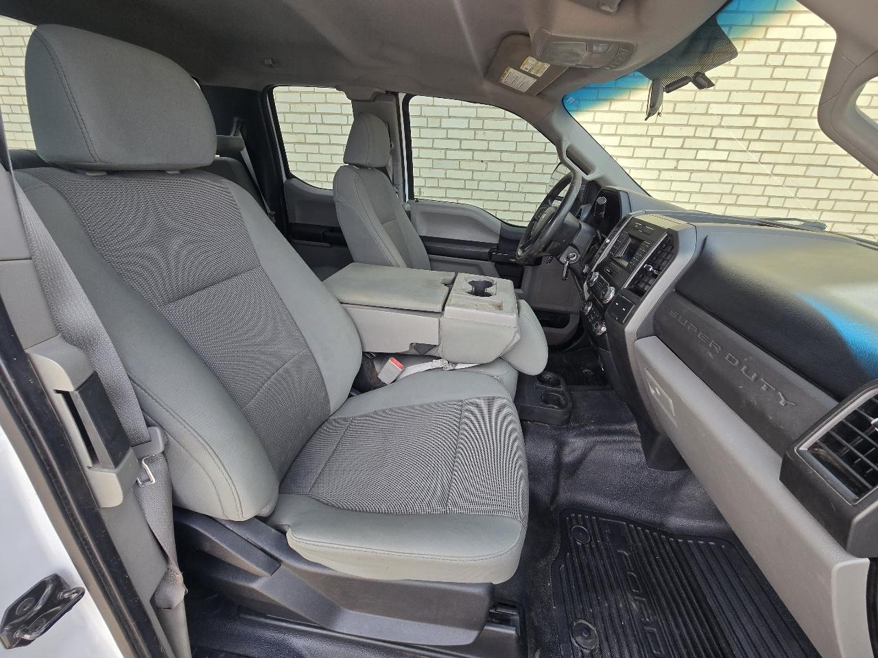 Ford Super Duty F-250 SRW XL 4WD SuperCab 6.75' Box 2018