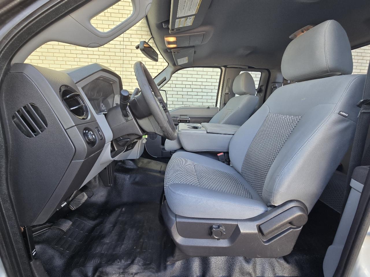Ford Super Duty F-250 SRW XL 4WD SuperCab 6.75' Box 2016