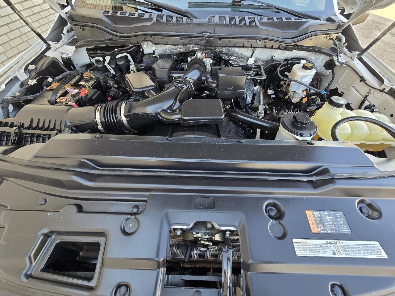Ford Super Duty F-250 SRW XL 4WD SuperCab 8' Box 2022
