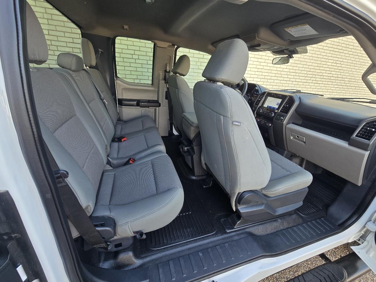 Ford Super Duty F-250 SRW XL 4WD SuperCab 8' Box 2022