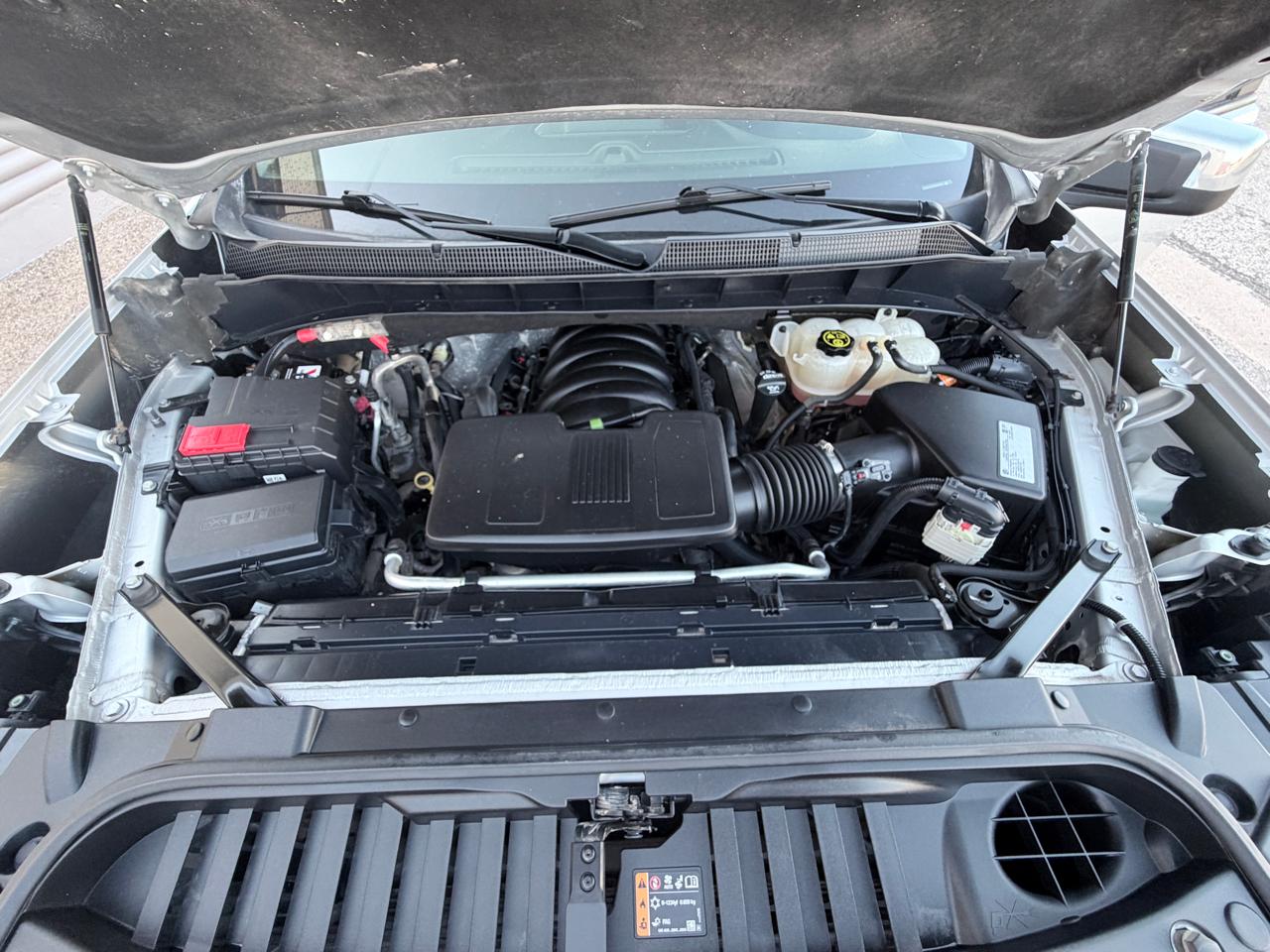 Chevrolet Silverado 1500 Crew Cab Crew Cab 143.5" WB 4WD LT 2019