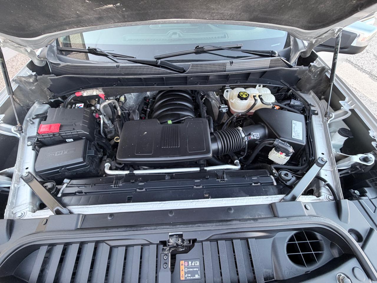 Chevrolet Silverado 1500 Crew Cab Crew Cab 143.5" WB 4WD LT 2019