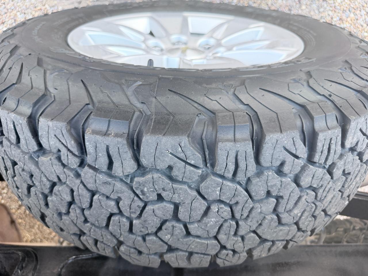 Chevrolet Silverado 1500 Crew Cab Crew Cab 143.5" WB 4WD LT 2019
