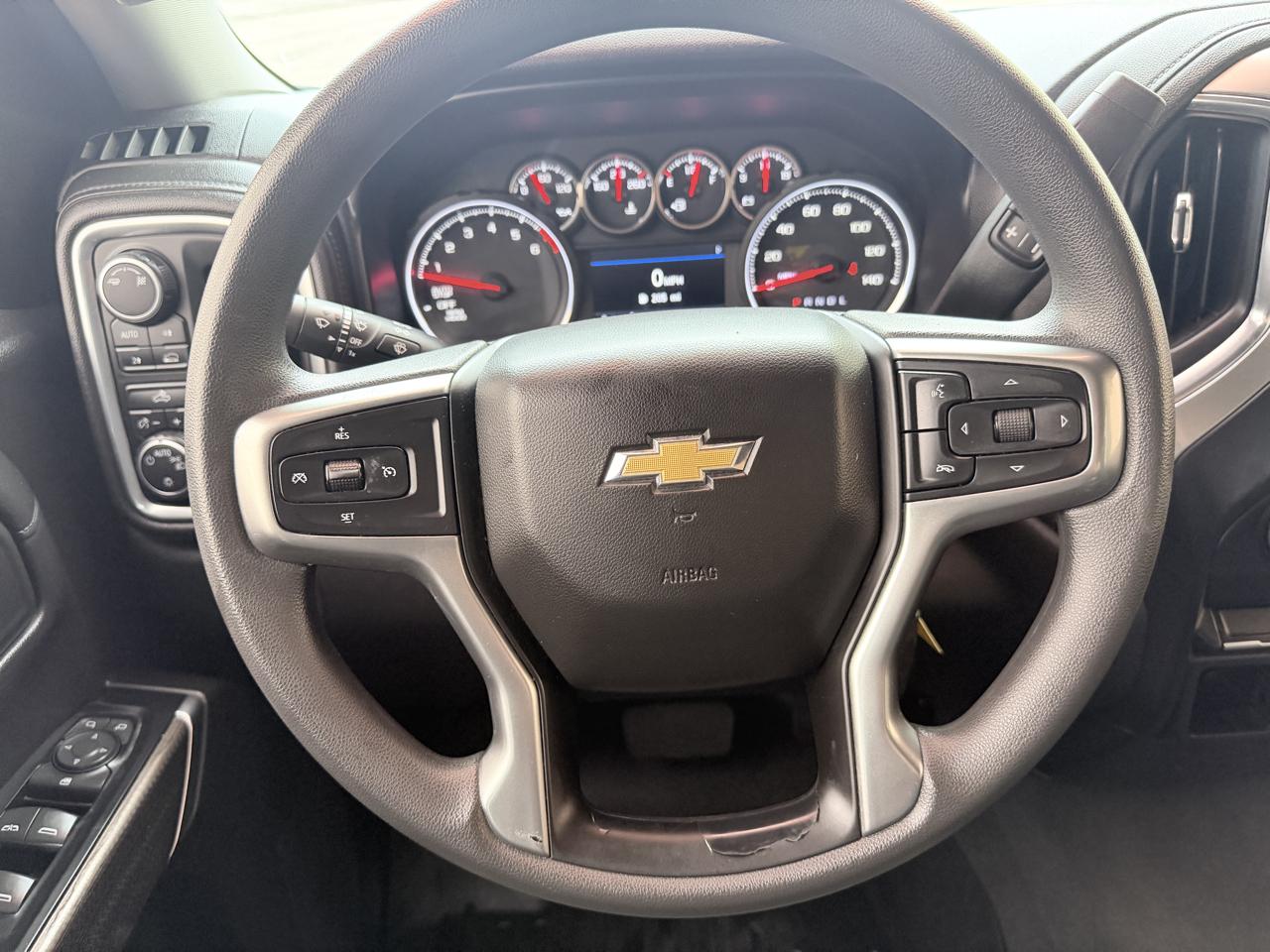 Chevrolet Silverado 1500 LT Crew Cab 4WD 2019