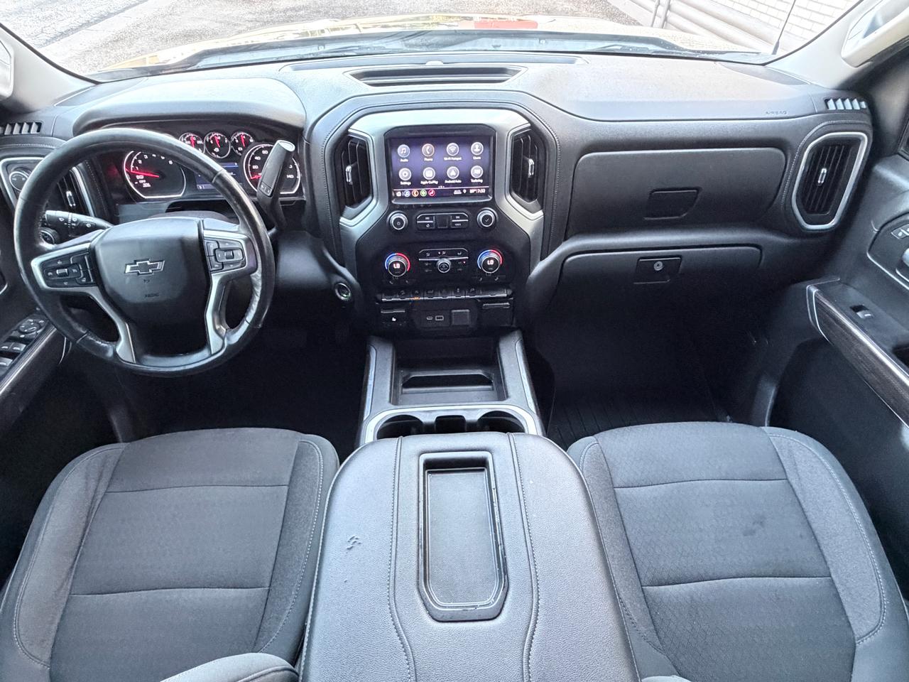 Chevrolet Silverado 1500 4WD Crew Cab 147" RST 2019
