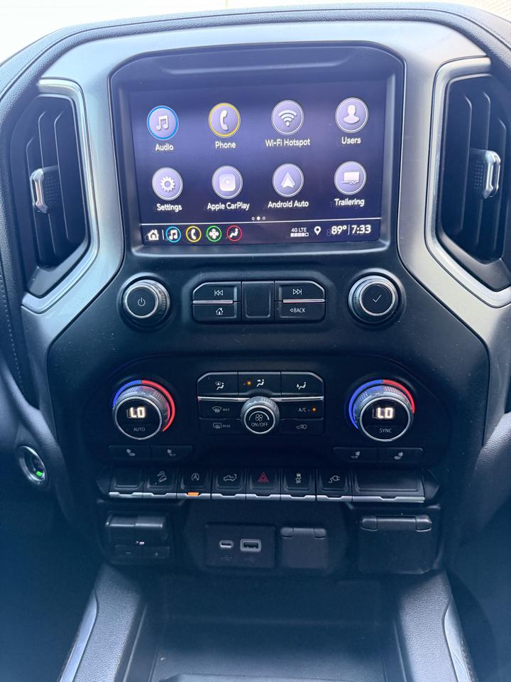 Chevrolet Silverado 1500 4WD Crew Cab 147" RST 2019
