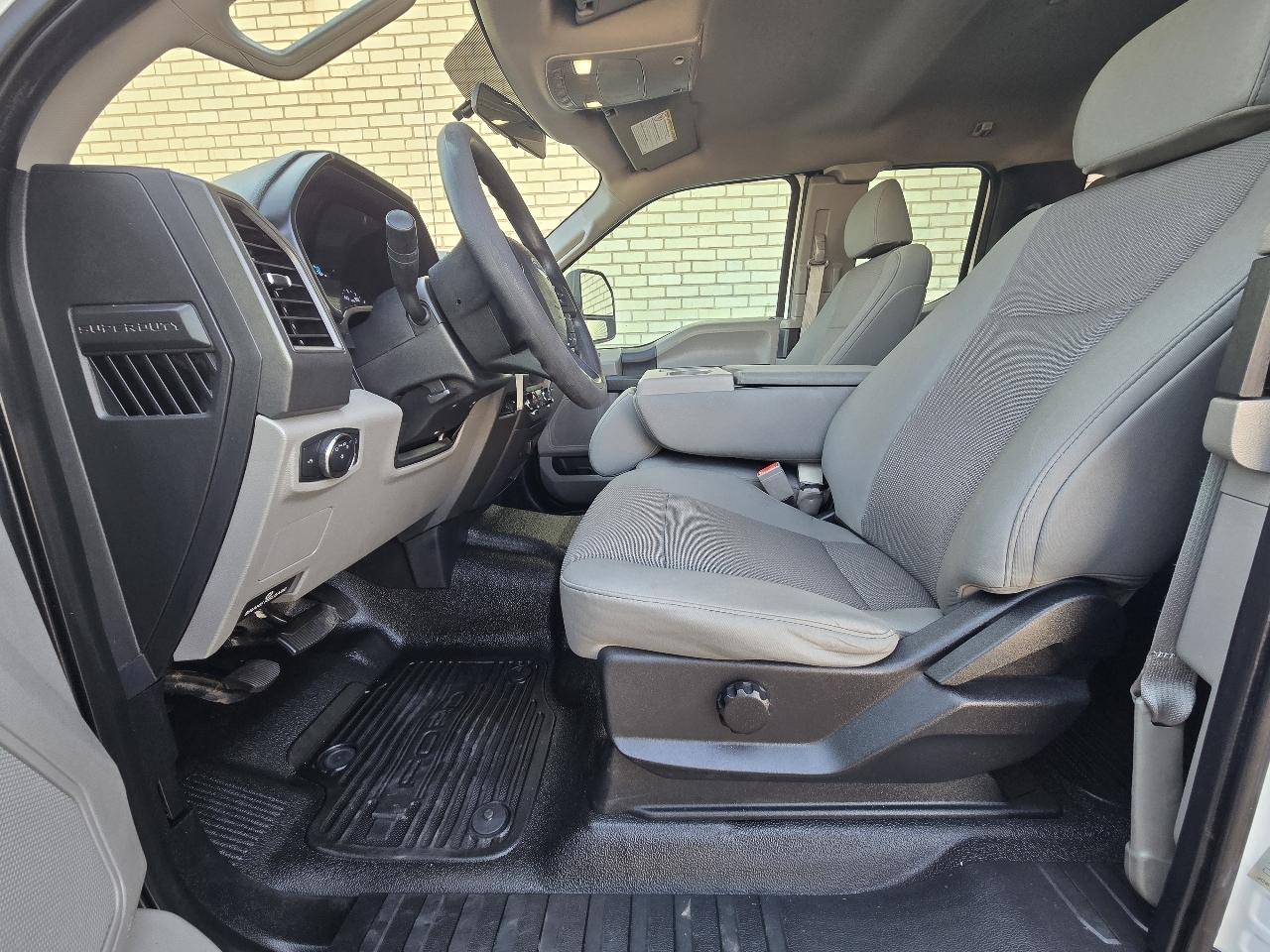 Ford Super Duty F-250 SRW XL 4WD SuperCab 6.75' Box 2019