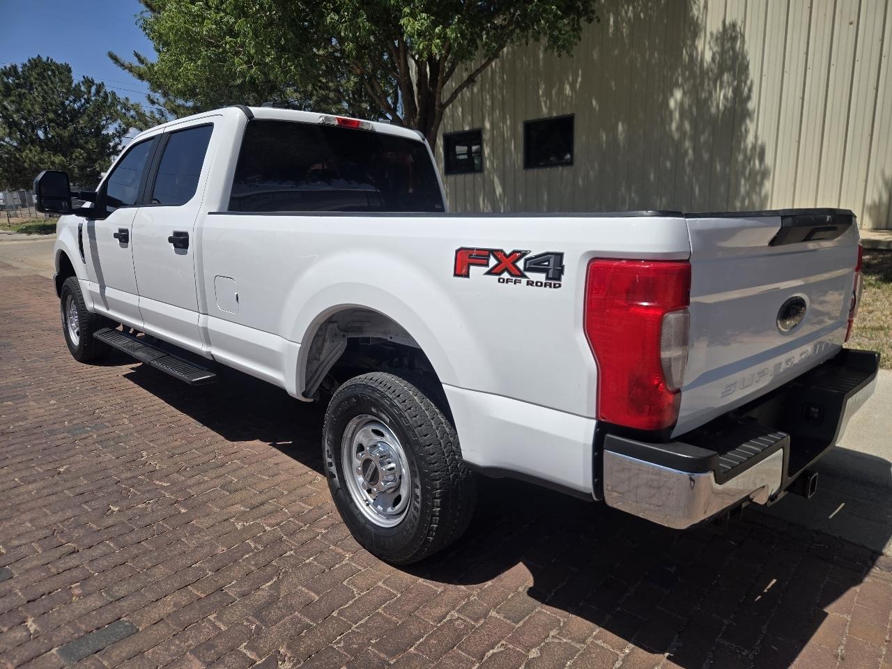 Ford Super Duty F-250 SRW XL 4WD Crew Cab 8' Box 2020
