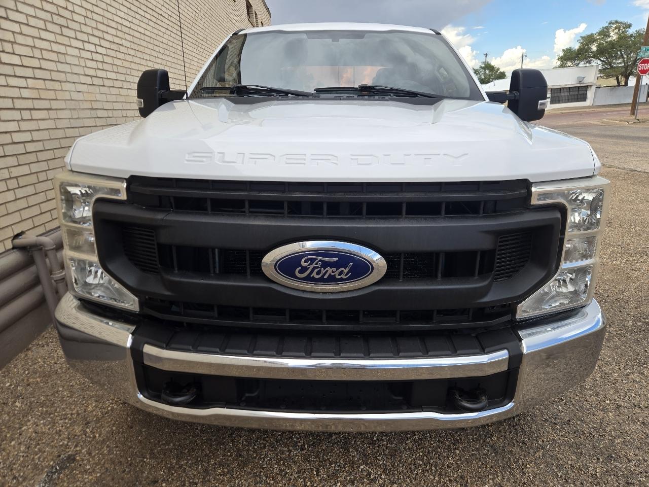 Ford Super Duty F-250 SRW XL 4WD Crew Cab 8' Box 2020