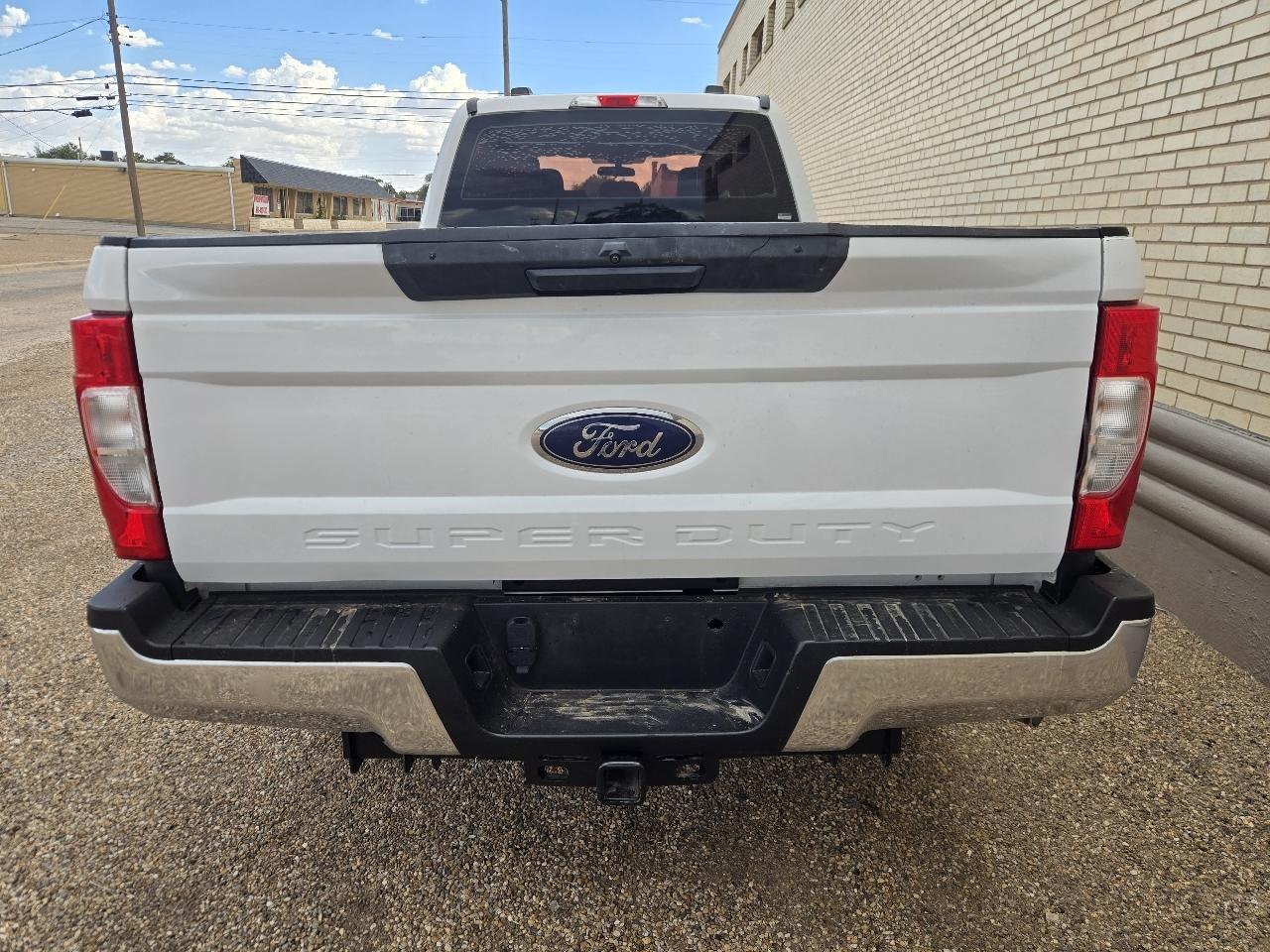 Ford Super Duty F-250 SRW XL 4WD Crew Cab 8' Box 2020