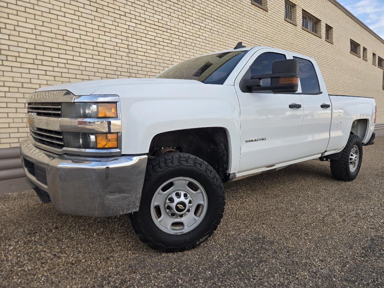 Chevrolet Silverado 2500HD Work Truck Double Cab 2WD 2017