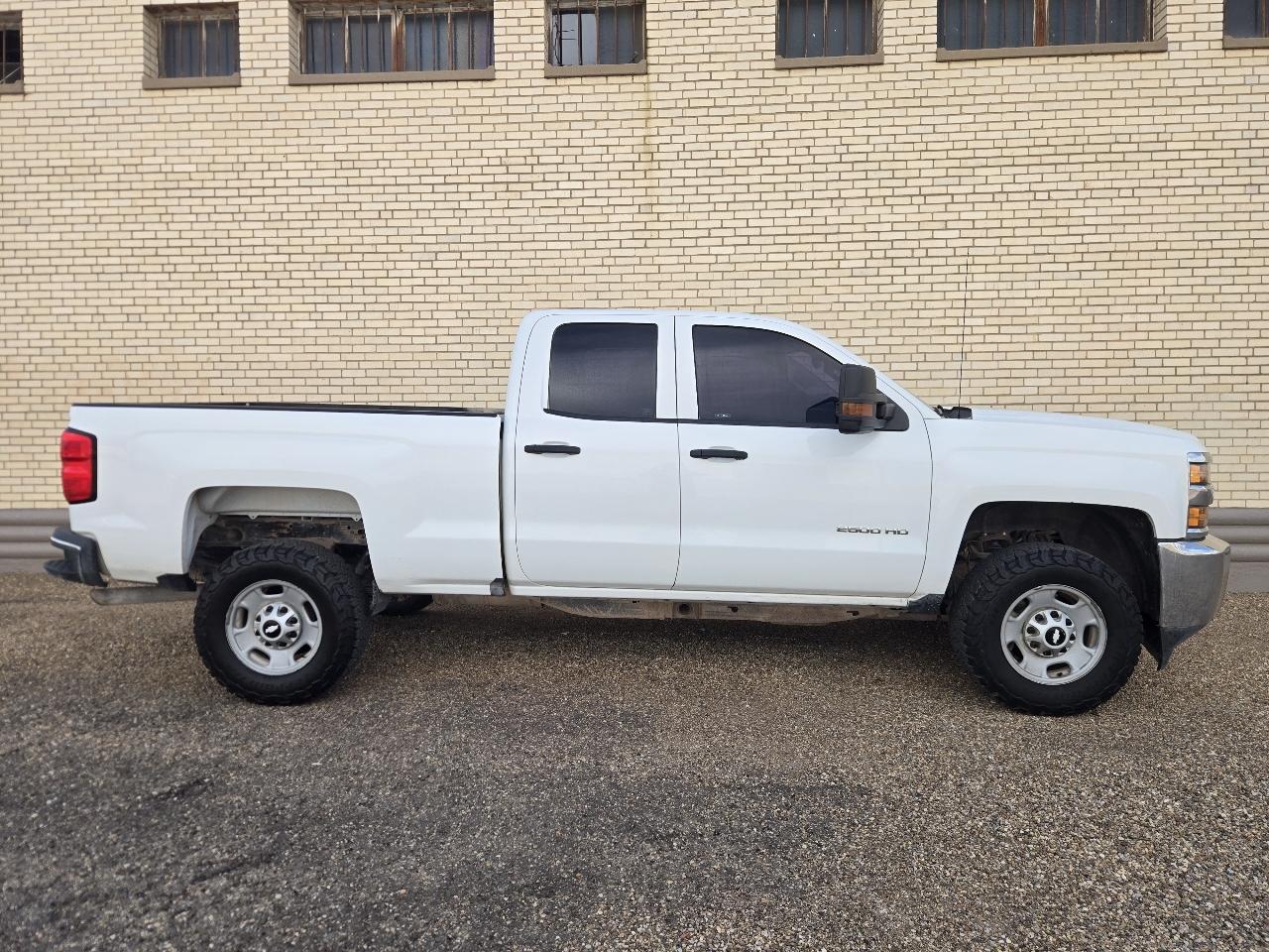Chevrolet Silverado 2500HD Work Truck Double Cab 2WD 2017