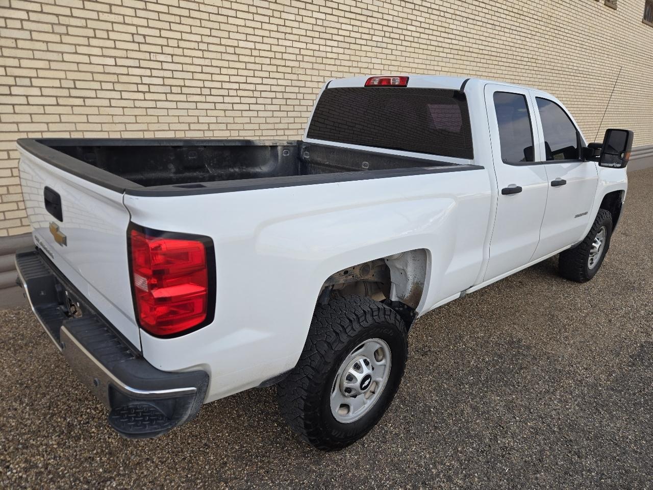 Chevrolet Silverado 2500HD Work Truck Double Cab 2WD 2017