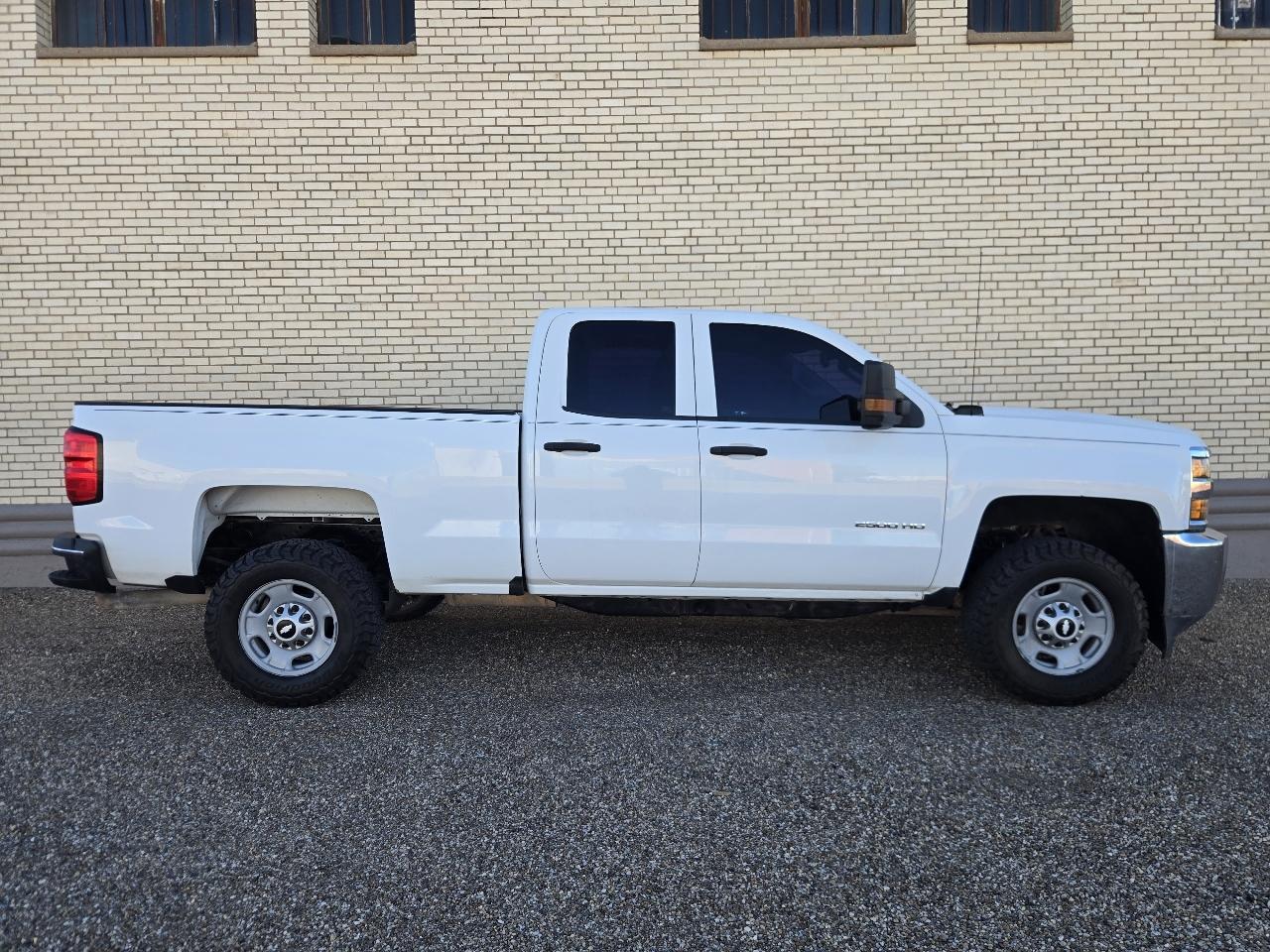 Chevrolet Silverado 2500HD Work Truck Double Cab 2WD 2017