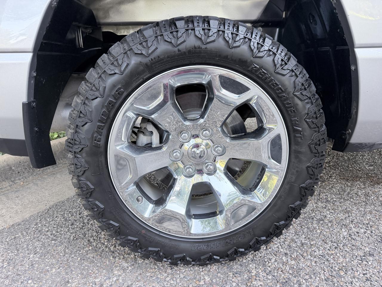 RAM 1500 Lone Star 4x2 Quad Cab 6'4" Box 2021