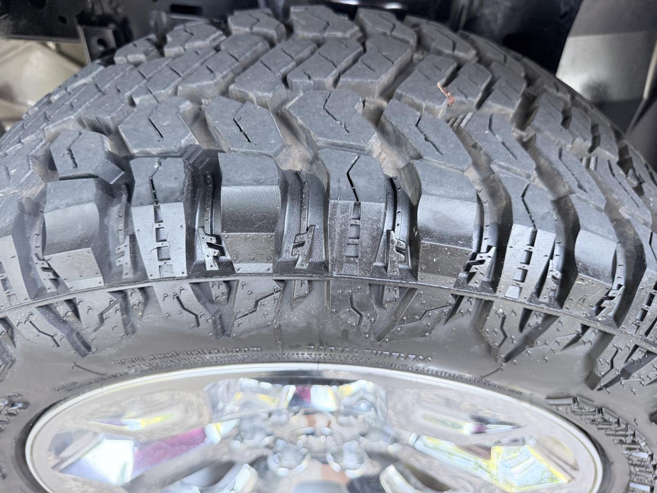 RAM 1500 Lone Star 4x2 Quad Cab 6'4" Box 2021