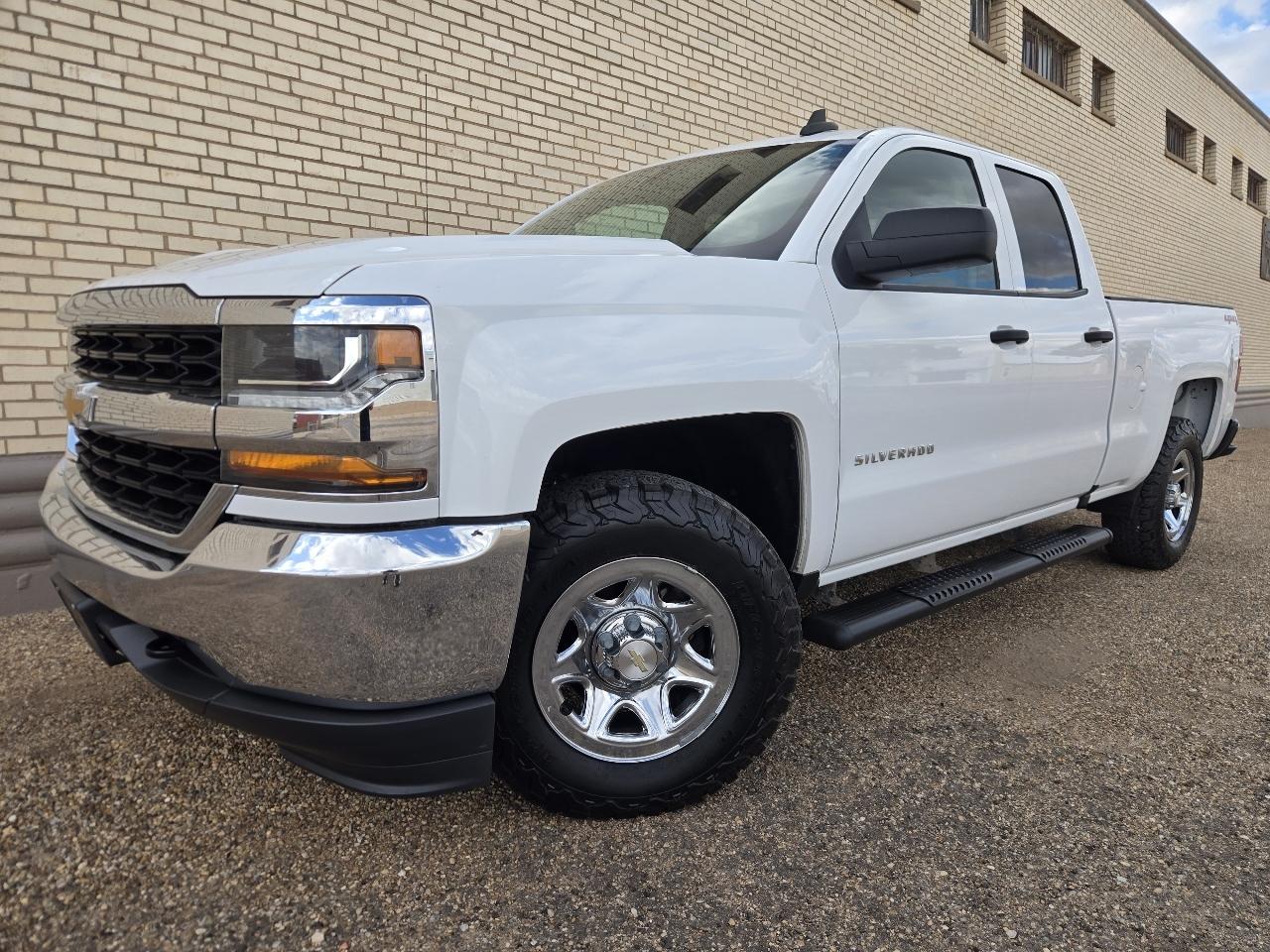 Chevrolet Silverado 1500 4WD Double Cab 143.5" LS 2018