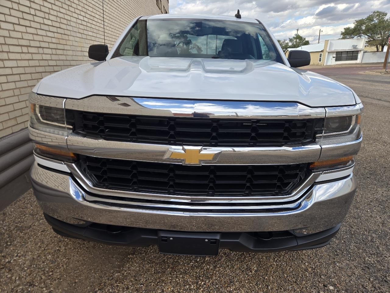 Chevrolet Silverado 1500 4WD Double Cab 143.5" LS 2018
