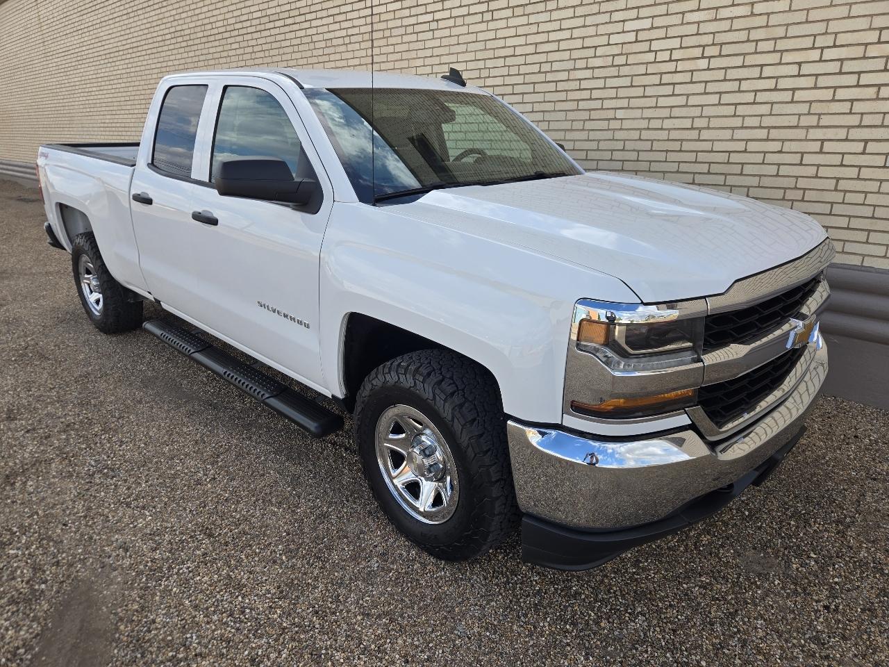 Chevrolet Silverado 1500 4WD Double Cab 143.5" LS 2018